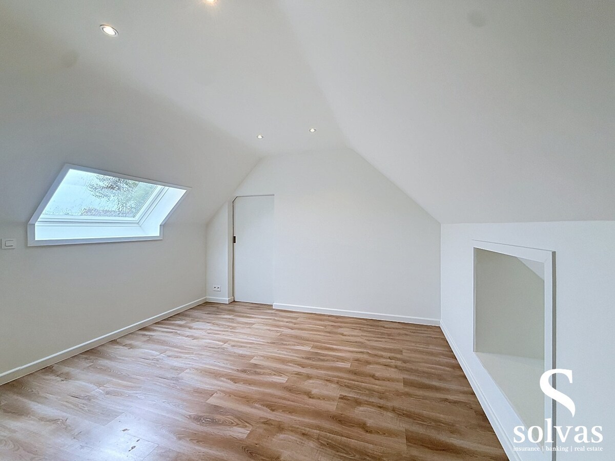 Ruime gezinswoning op een prachtig perceel van 1.860 m² 