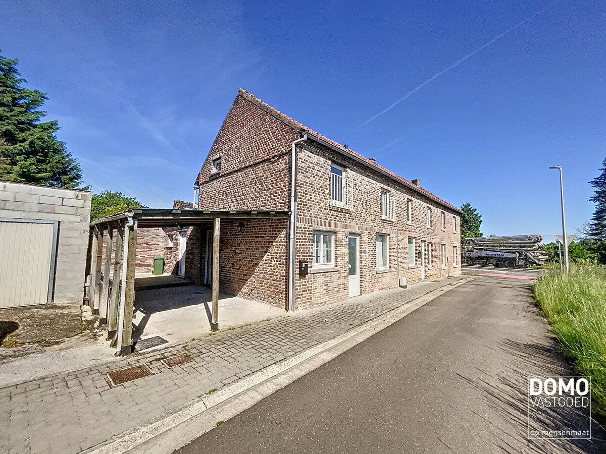 Halfopen bebouwing met 2 slaapkamers, garage en energielabel C te Heers 