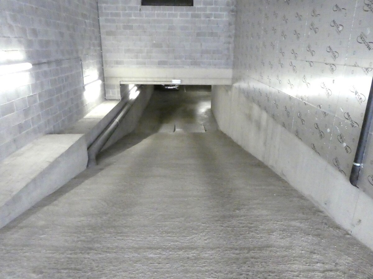 Te huur parkeerplaats - Leuven