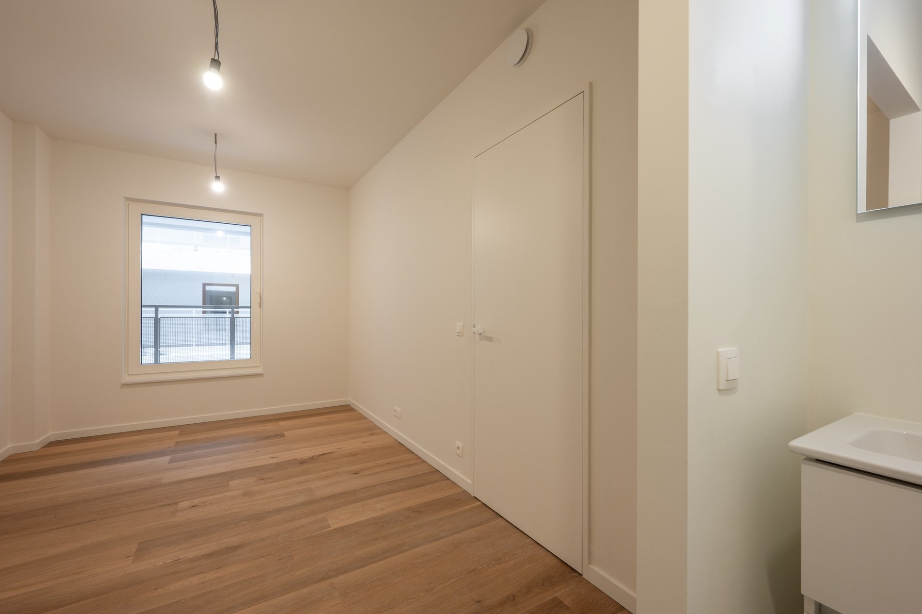 Appartement de 2 pièces bien situé à Res. Hoost: Journée portes ouvertes Dimanche 7/12 (9h à 13h): 