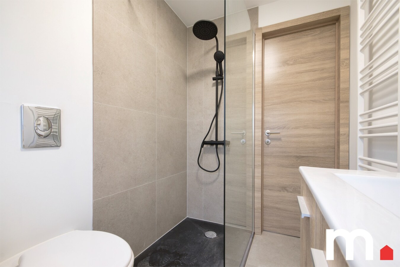 Instapklare woning te Lendelede met 4 slaapkamers en 2 badkamers nabij het centrum TOPPER! 