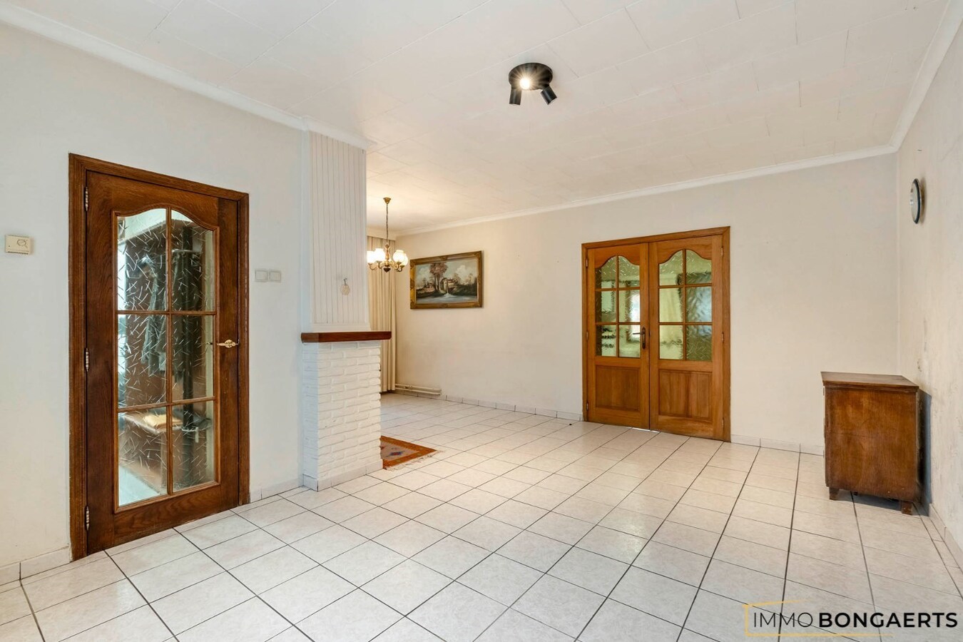 Ruime woning met vier slaapkamers 