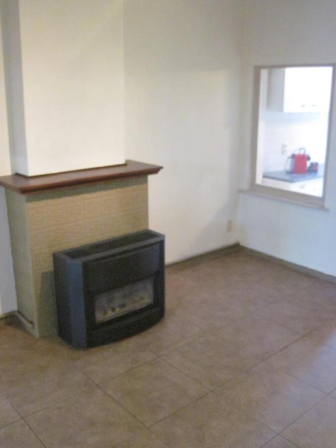 Praktische woning in centrum Oudenaarde. 