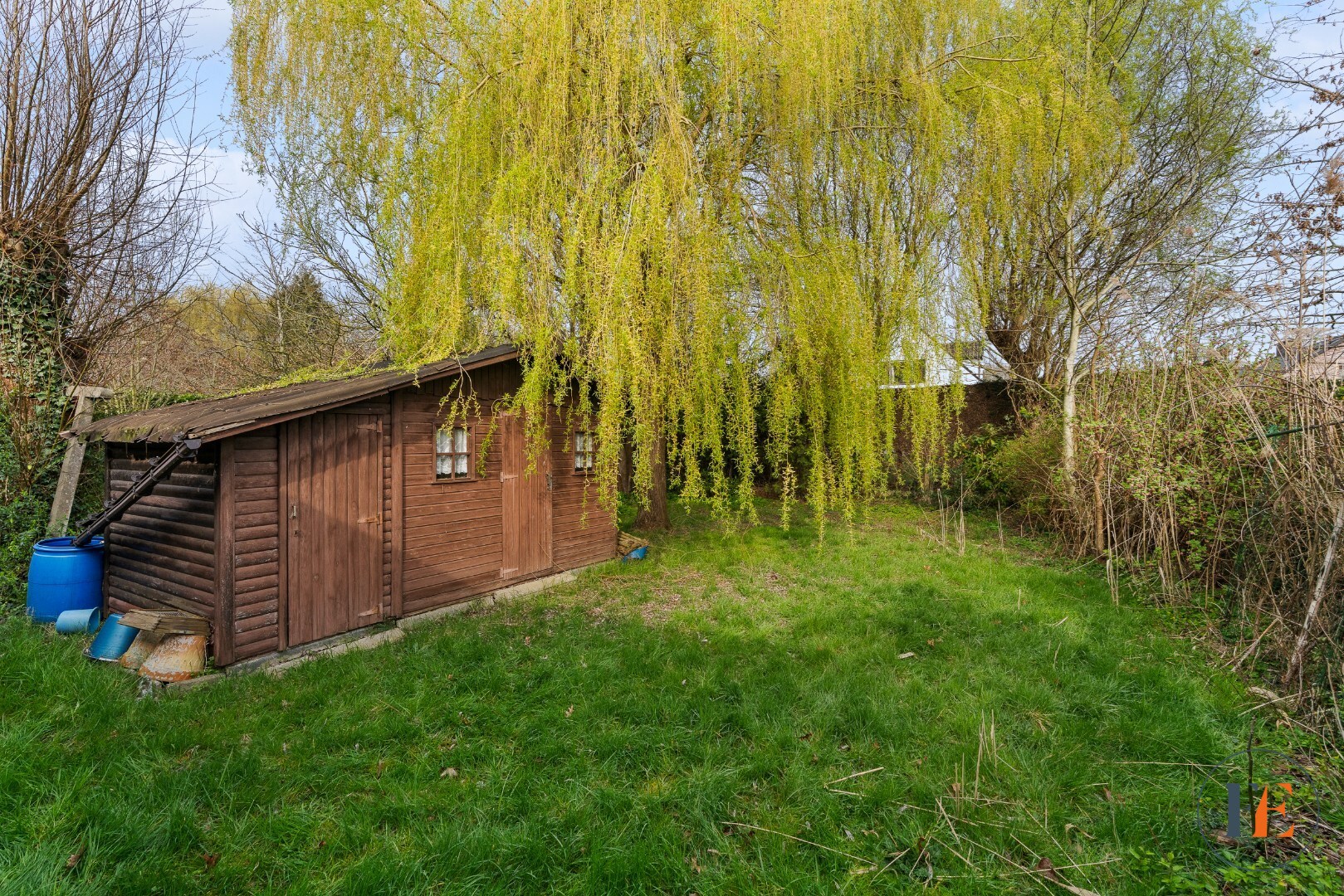 Buitenkans! Duplex appartement  met garage en tuin 