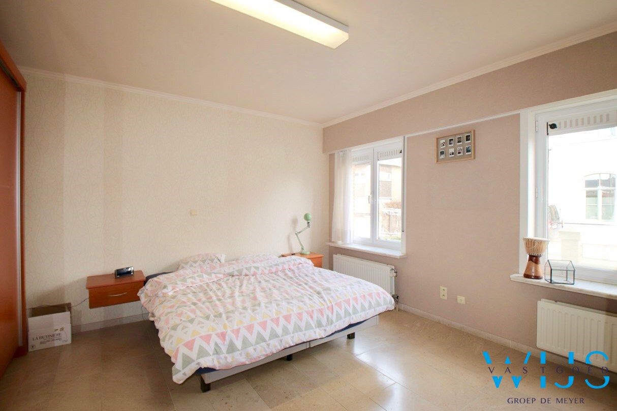 Ongelofelijk ruim woonhuis op een TOPlocatie ! 