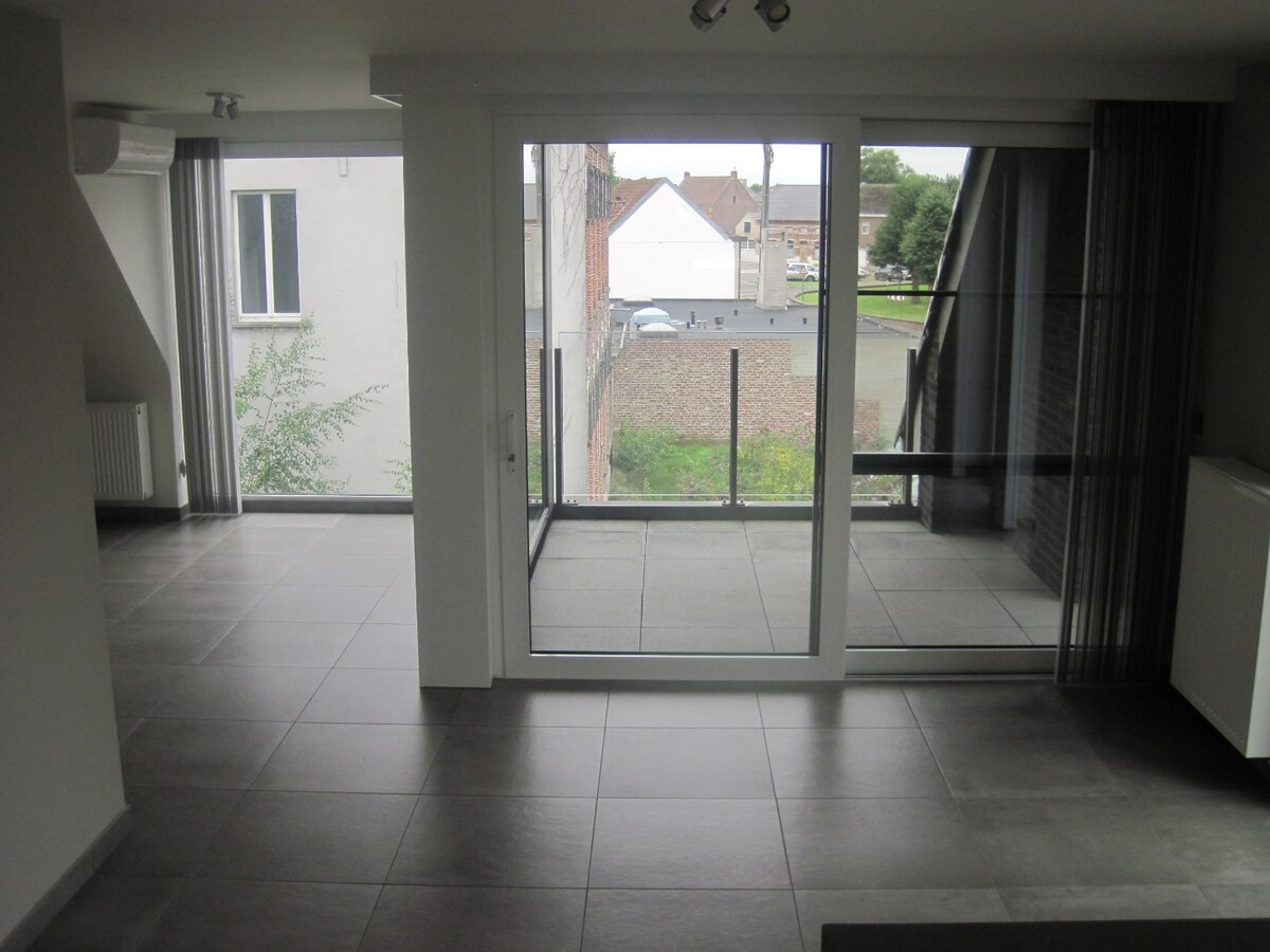 Luxueus en ruim appartement in rustige omgeving. 