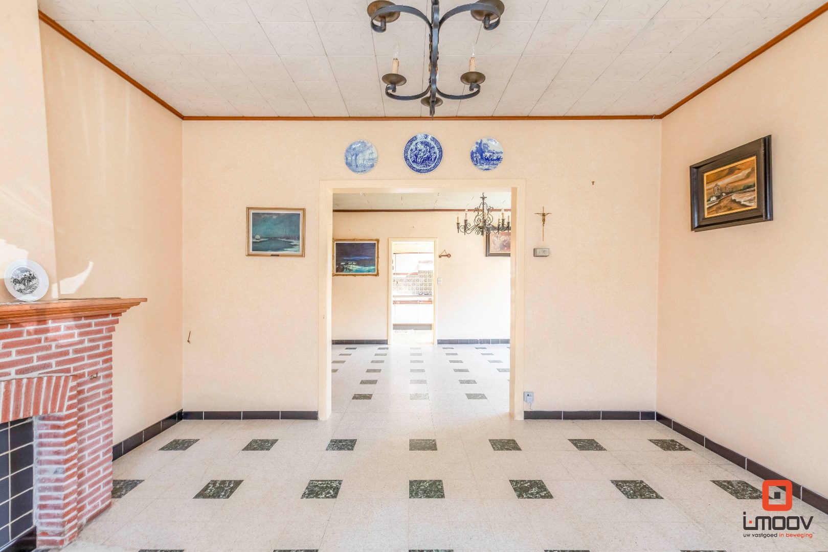 Te renoveren HOB met 3 slaapkamers op een bijzondere ligging in Deurle 