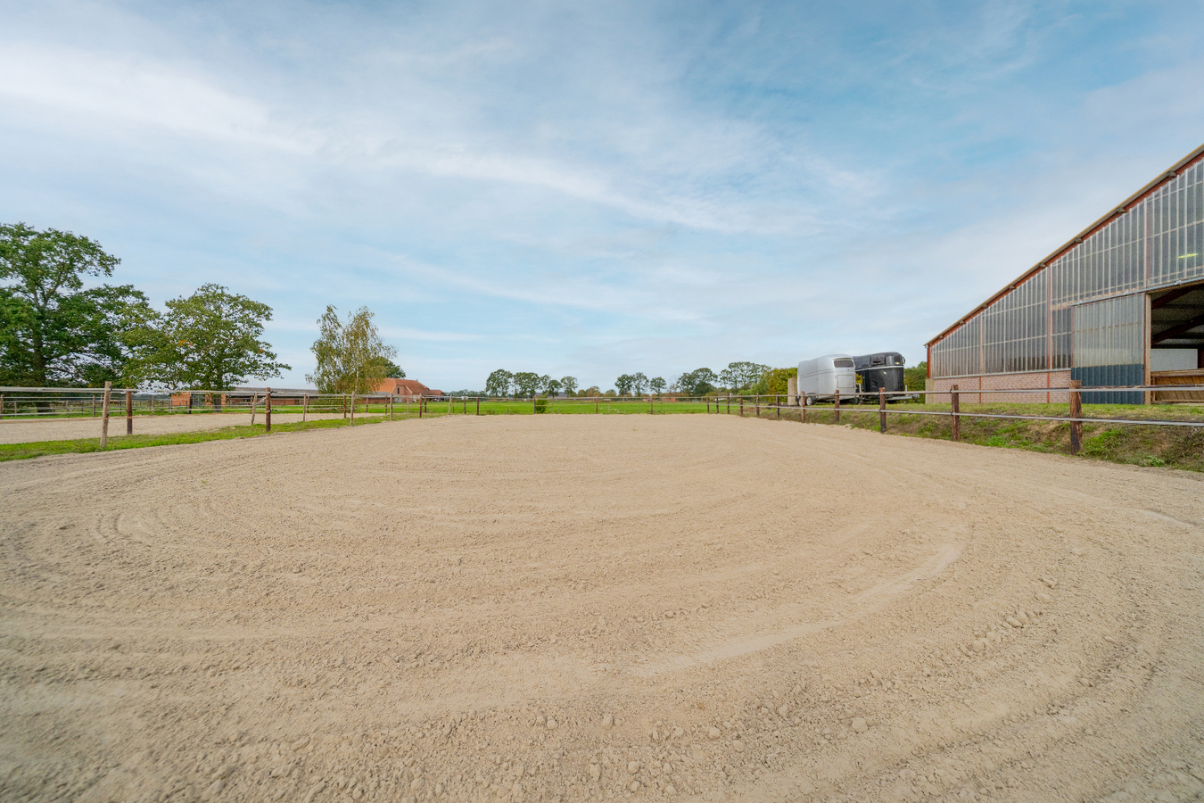 Stunning equestrian estate on approximately 3.5 ha/8.65 acres in Poppel 