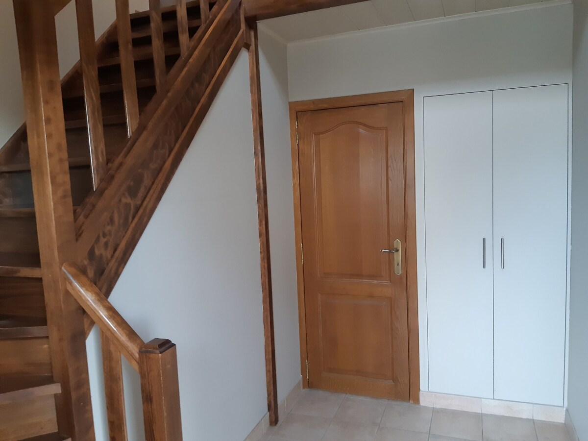 Tijdloze eigendom met tuin (Open Bebouwing). 