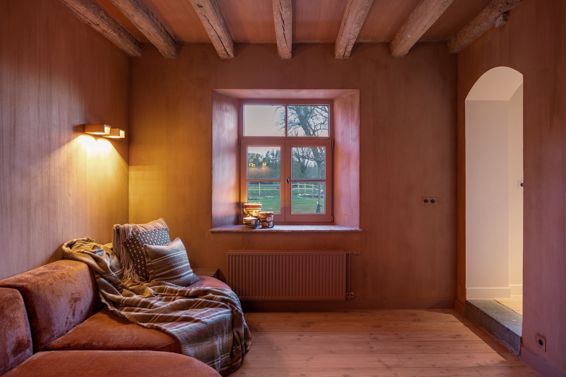 Authentiek gerenoveerde hoeve te Varsenare — een uitzonderlijk landelijke eigendom nabij Brugge 