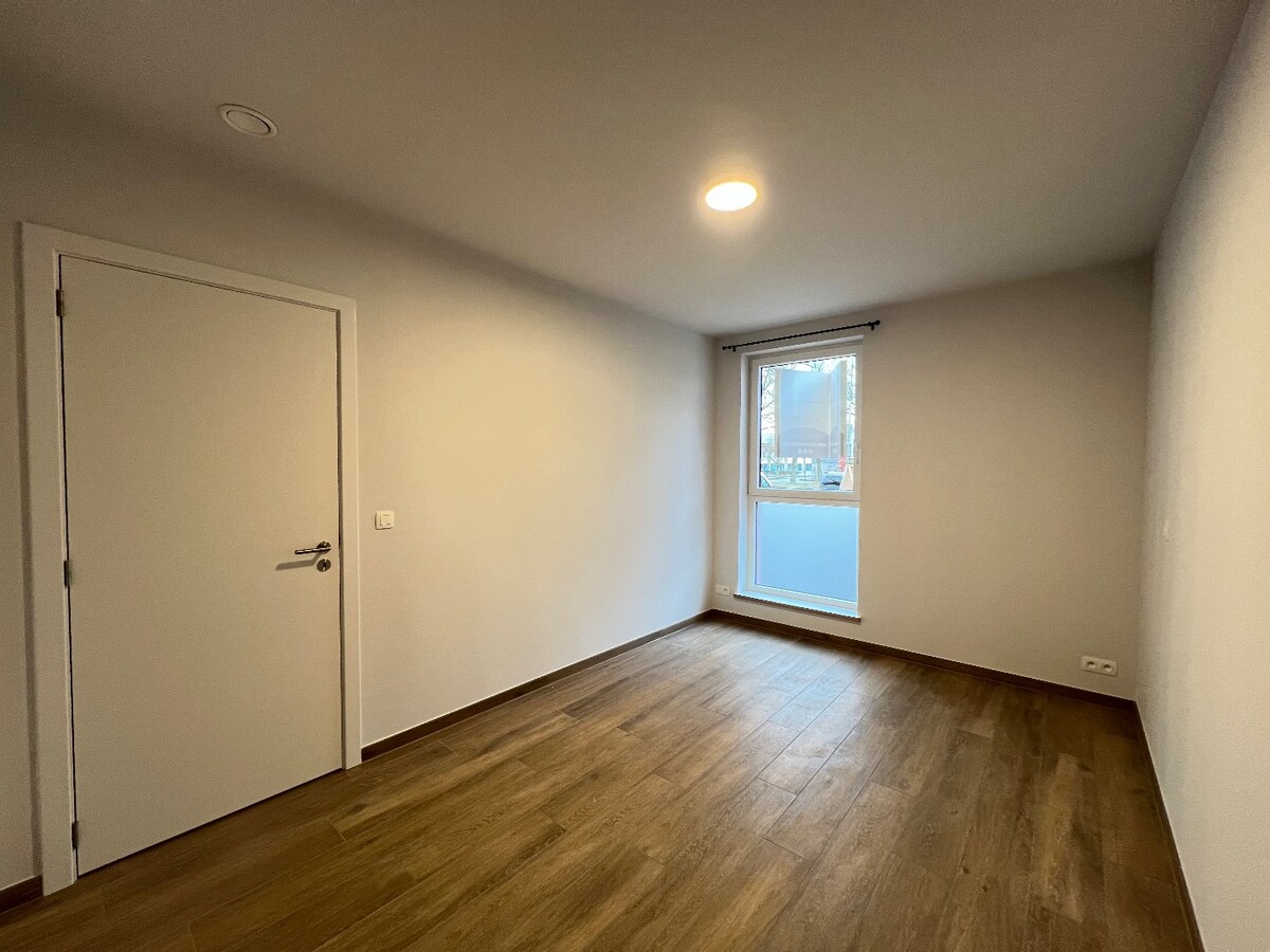 Superbe appartement 2 chambres avec terrasse et jardin 