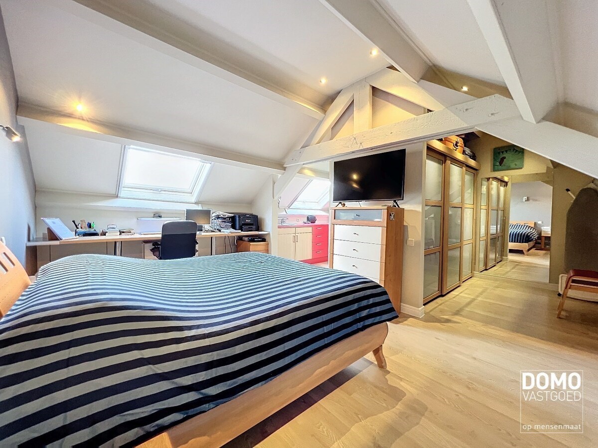 Multifunctioneel handelspand, gunstig gelegen met veel parkeergelegenheid en energielabel C 