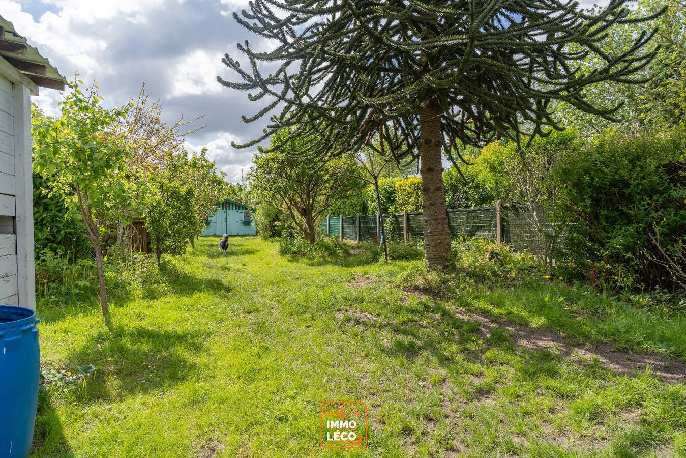 Double maison sur 949m² avec garage ! 