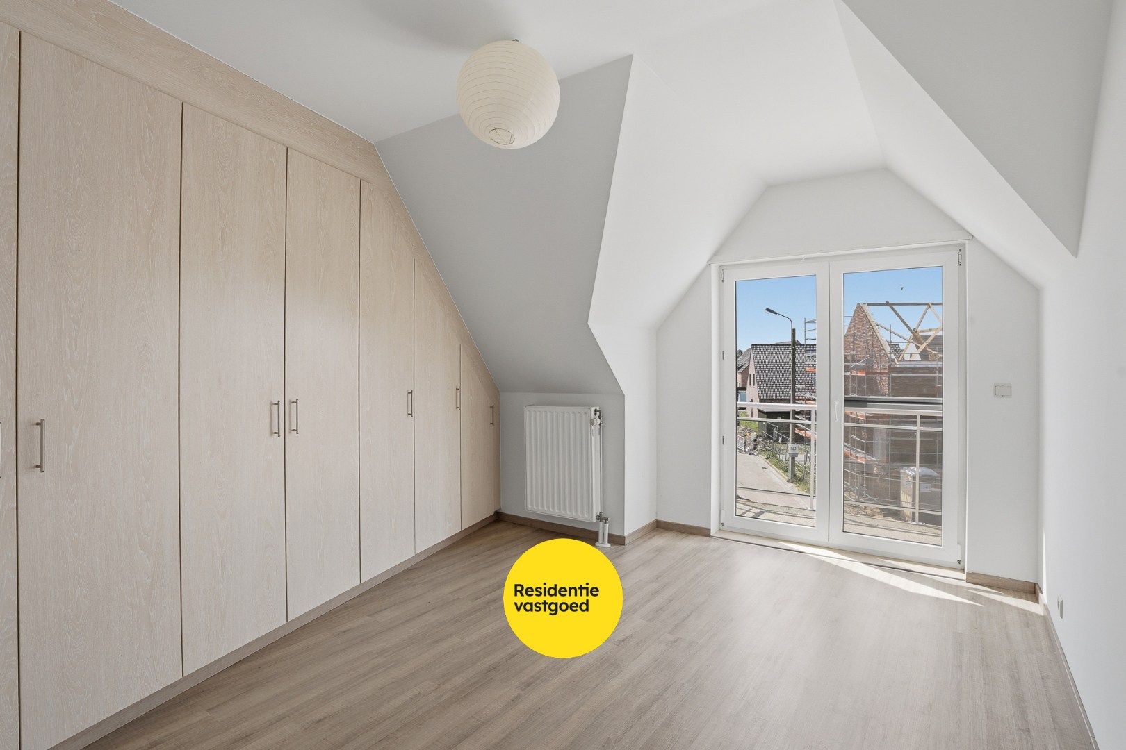 Instapklaar appartement met 2 slaapkamers te Eernegem 