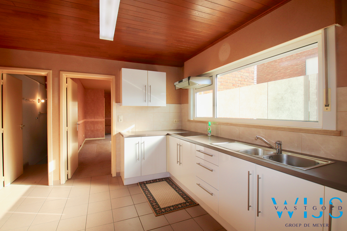 Stevige gezinswoning op TOPlocatie in Ertvelde ! 