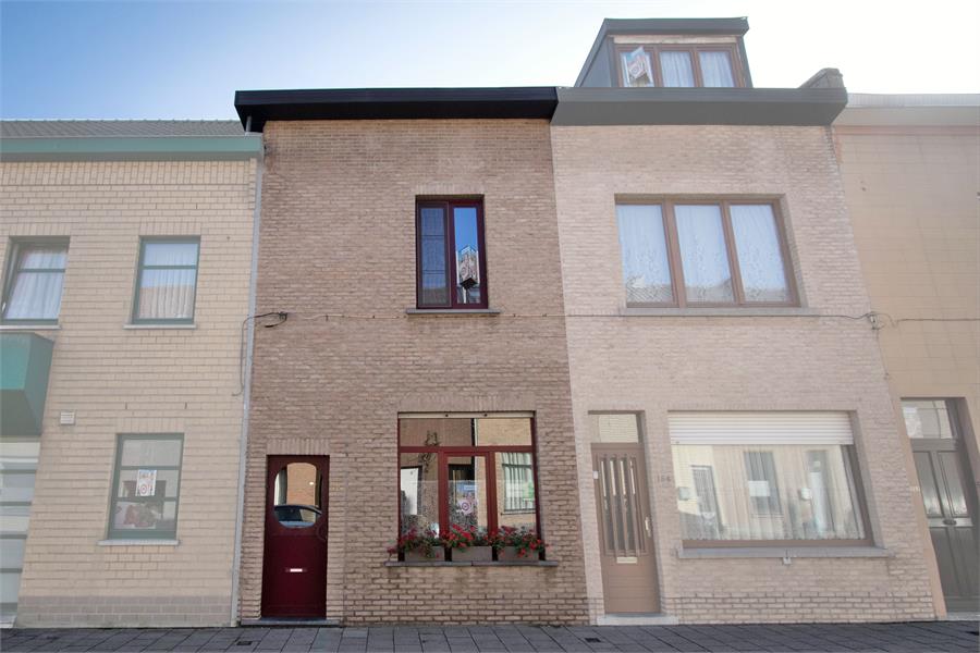 Charmante rijwoning op toplocatie! 