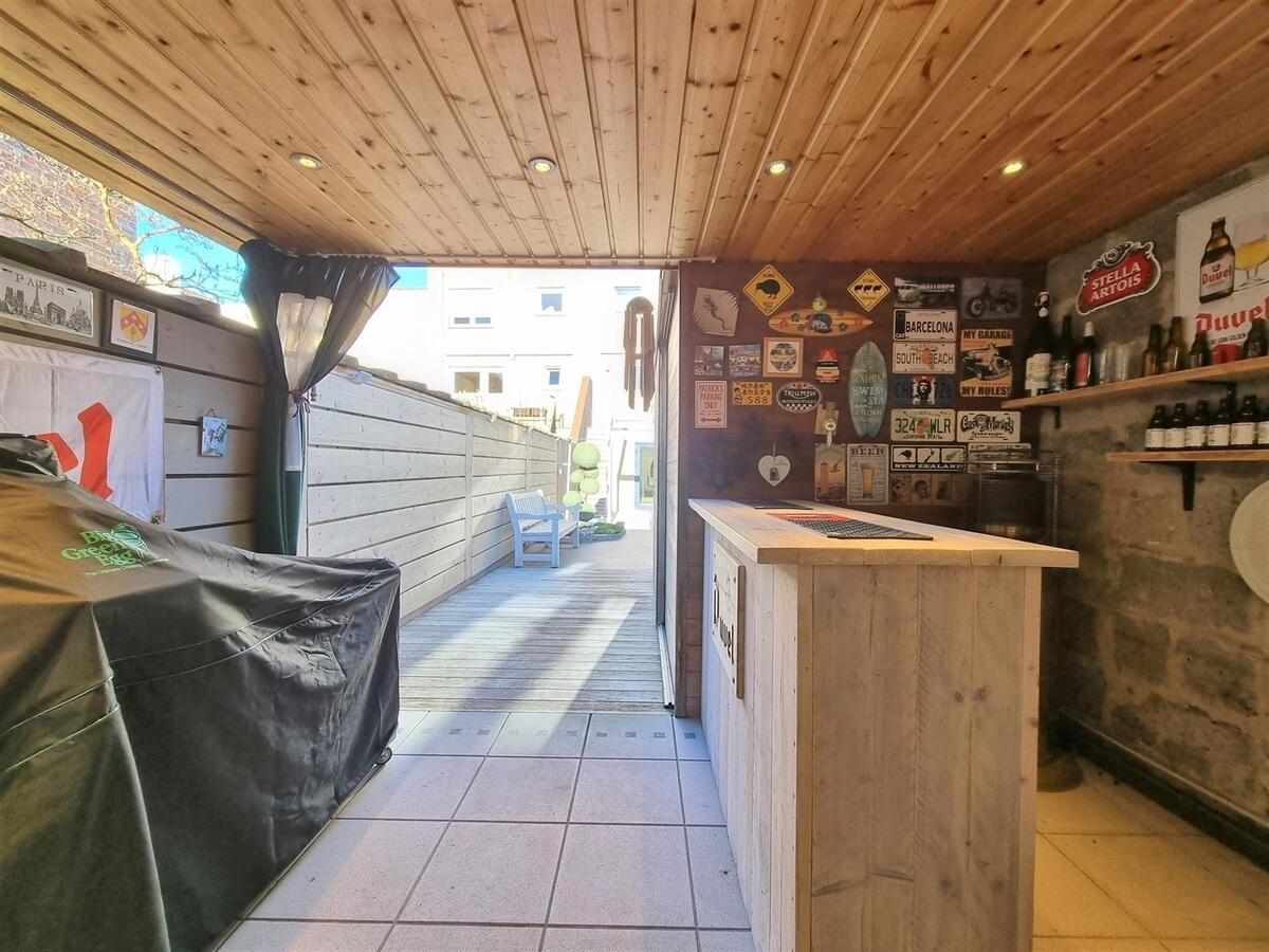 Goed gelegen, knappe bel-étagewoning met zongerichte tuin - Heist 