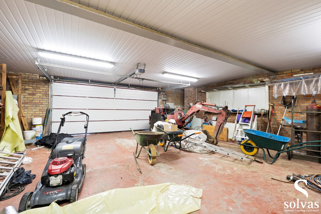 Vrijstaande woning met prachtig uitzicht in Oostwinkel! 