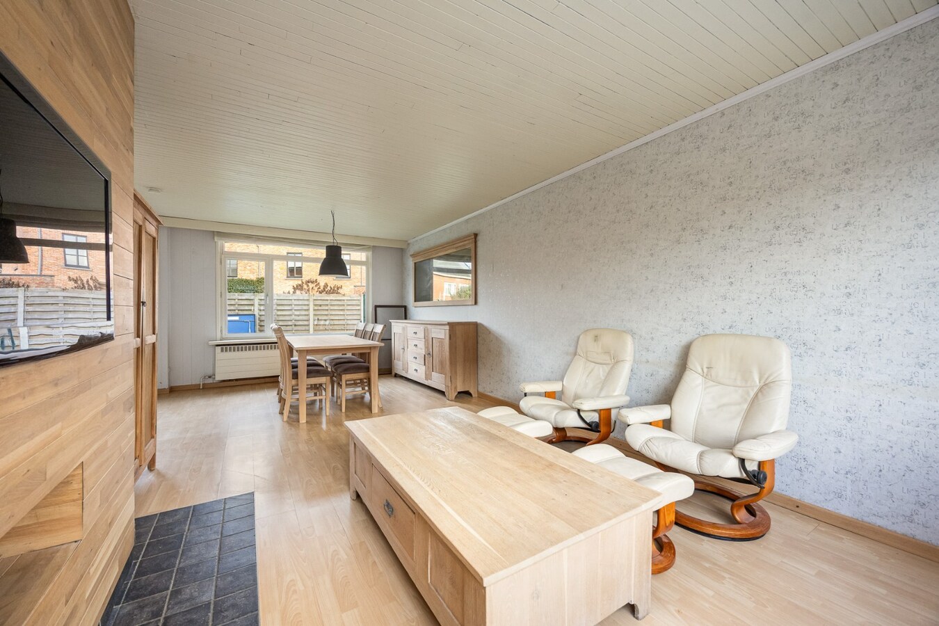 Op te frissen open bebouwing in het centrum van Sint-Antonius 