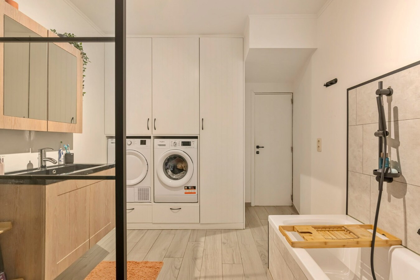 Ruime instapklare woning. 