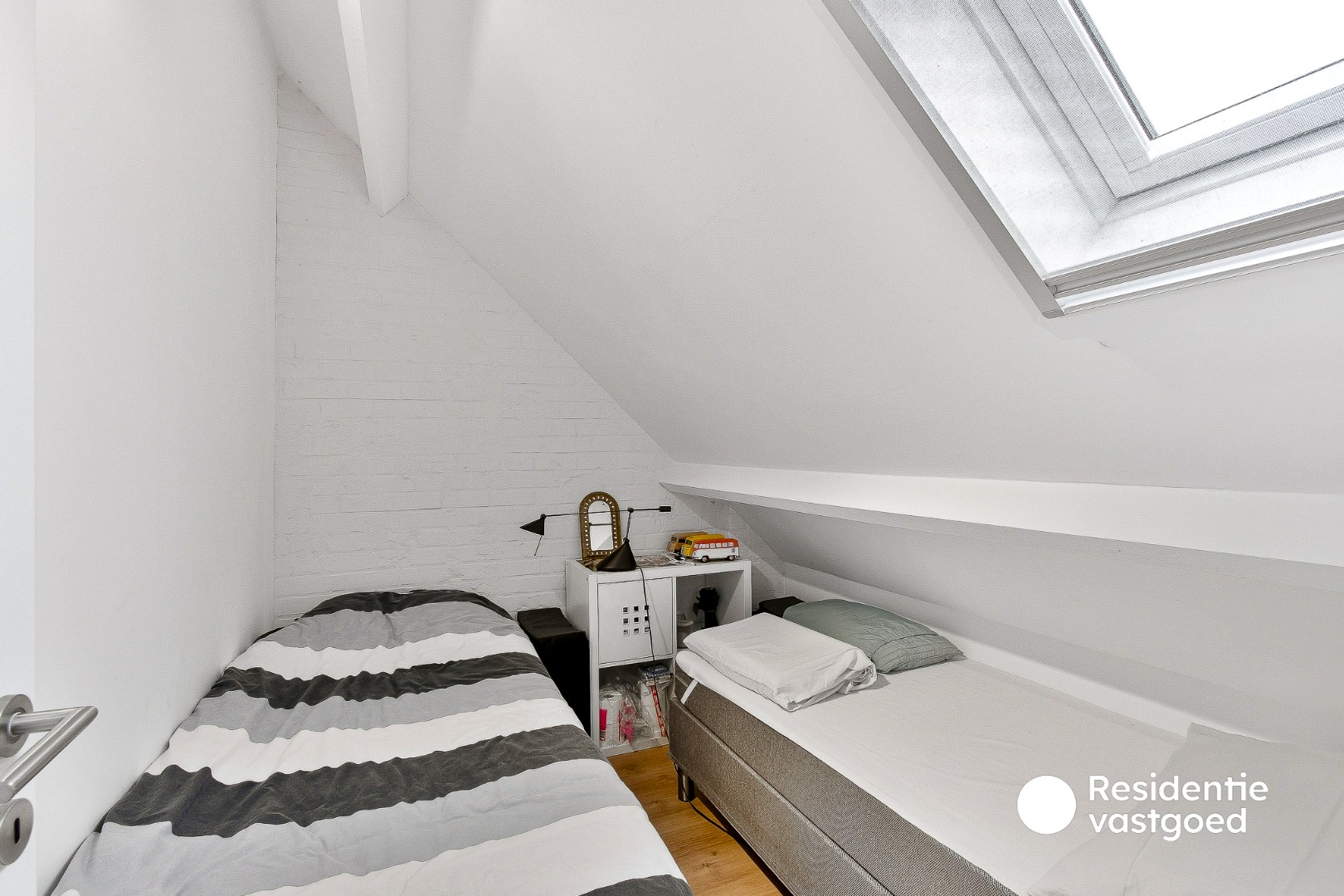 Volledig gerenoveerd en instapklaar vakantiehuisje met 2 slaapkamers in Westende 