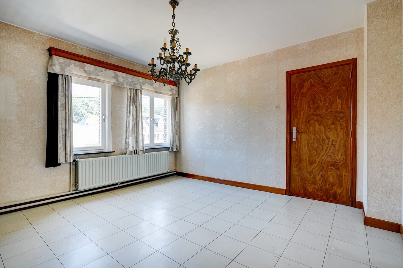 Zeer goed onderhouden woning gelegen op een prachtig perceel van circa 30 are 