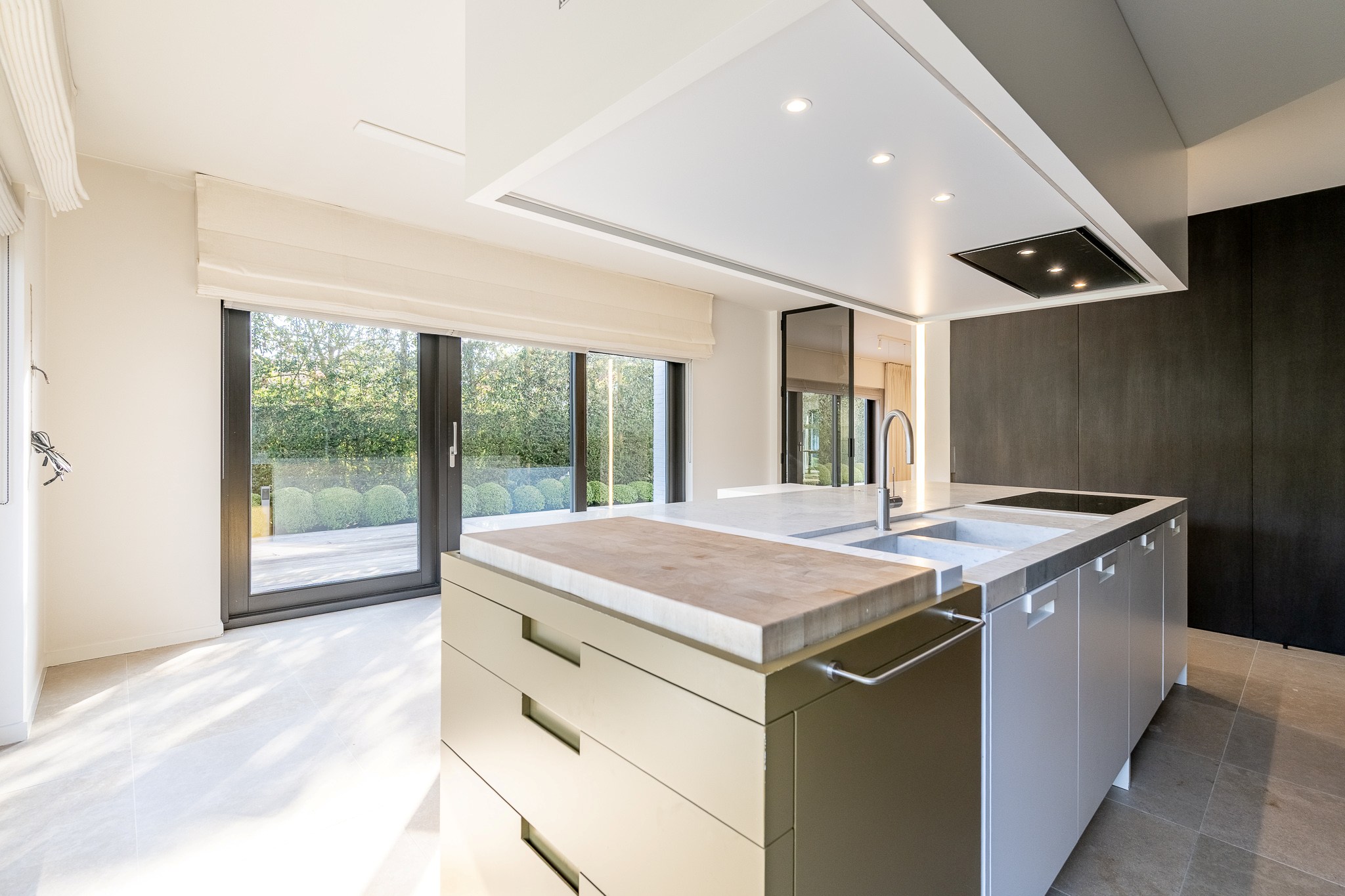 Prachtige en instapklare villa gelegen in een zijstraat van de Magere Schorre 