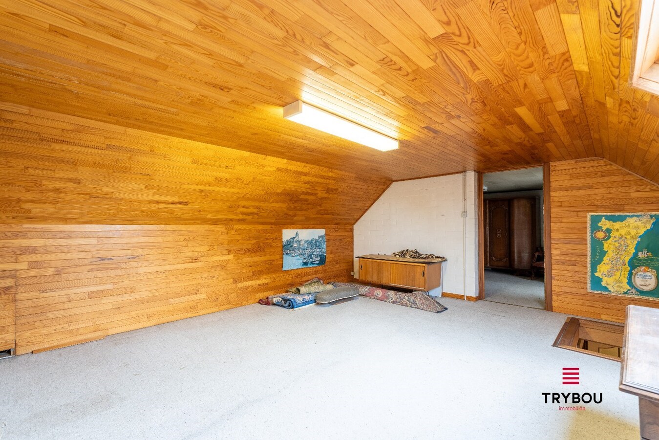 Ruime gezinswoning met grote tuin en centrale ligging 