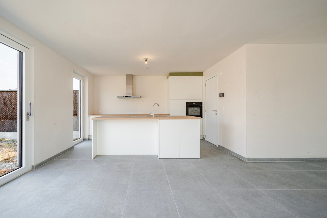 Halfopen nieuwbouwwoning met 3 slaapkamers te Koekelare 