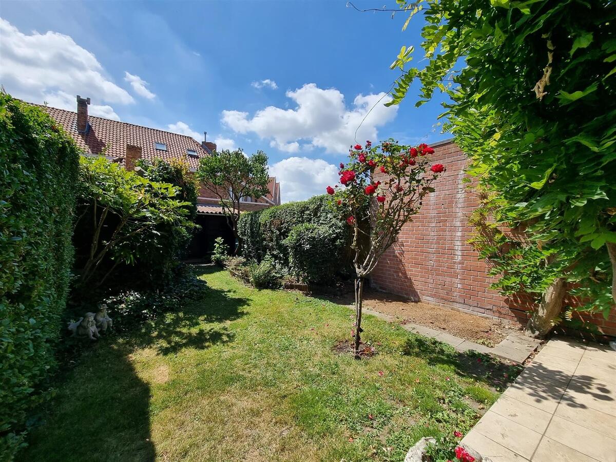 Rustig gelegen, ruime woning met zongerichte tuin - Zeebrugge 