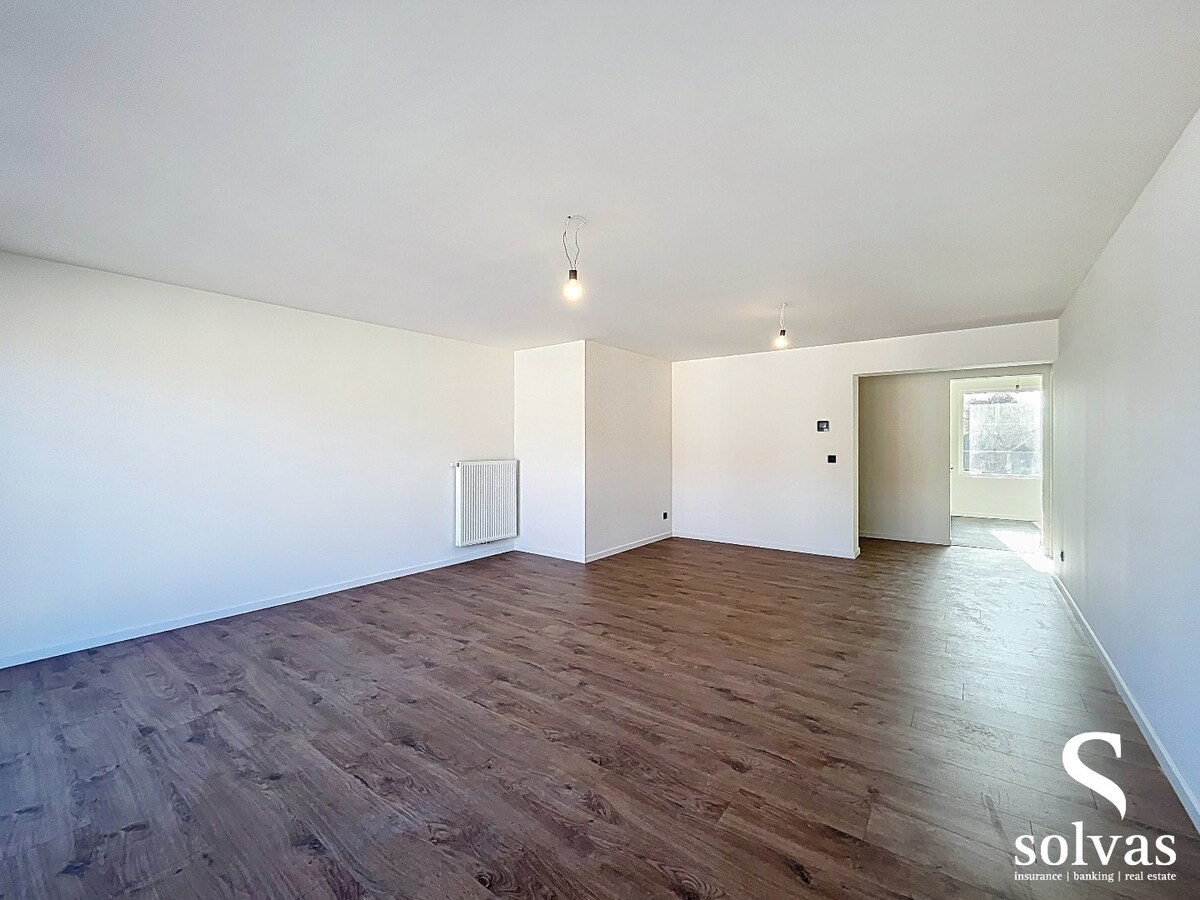 Gerenoveerd appartement op goede locatie te Gent! 