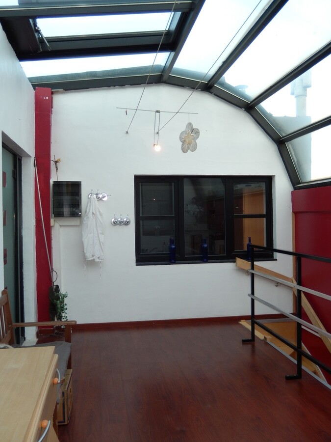 Instapklaar 3 slaapkamer appartement met groot zuidgericht terras 