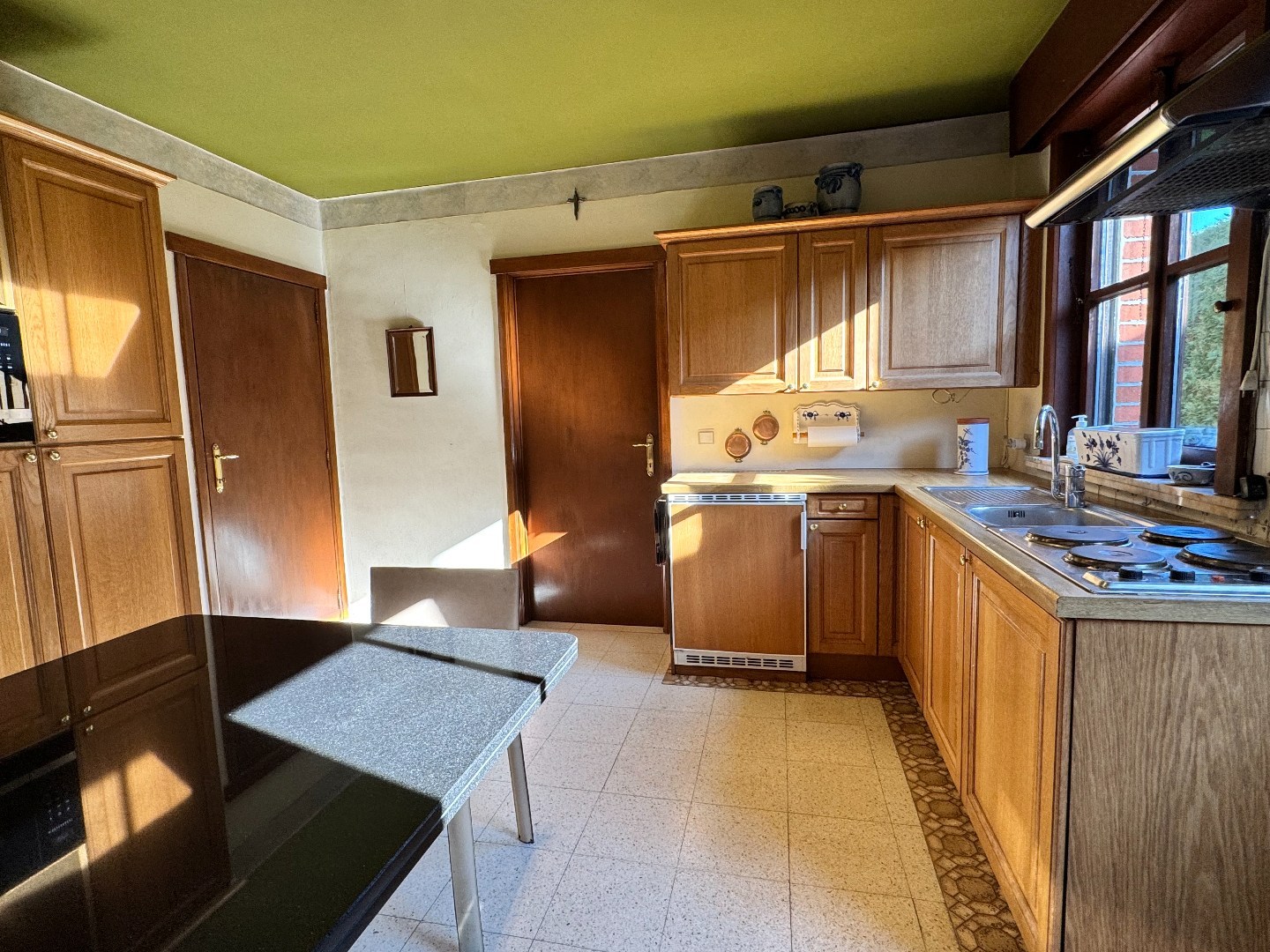 Charmante woning met garage en tuin op 963 m² te Zulte 