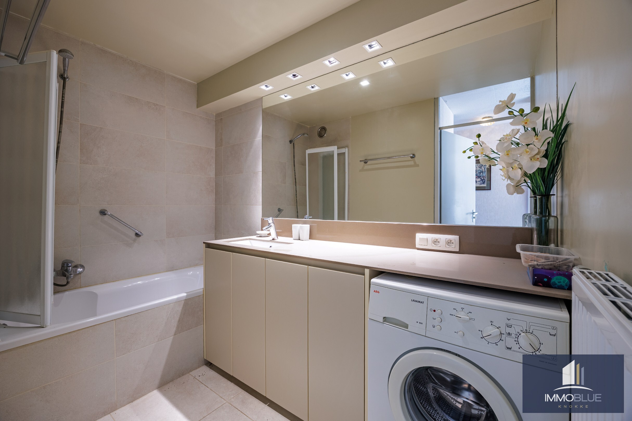 Appartement met frontaal zeezicht. 