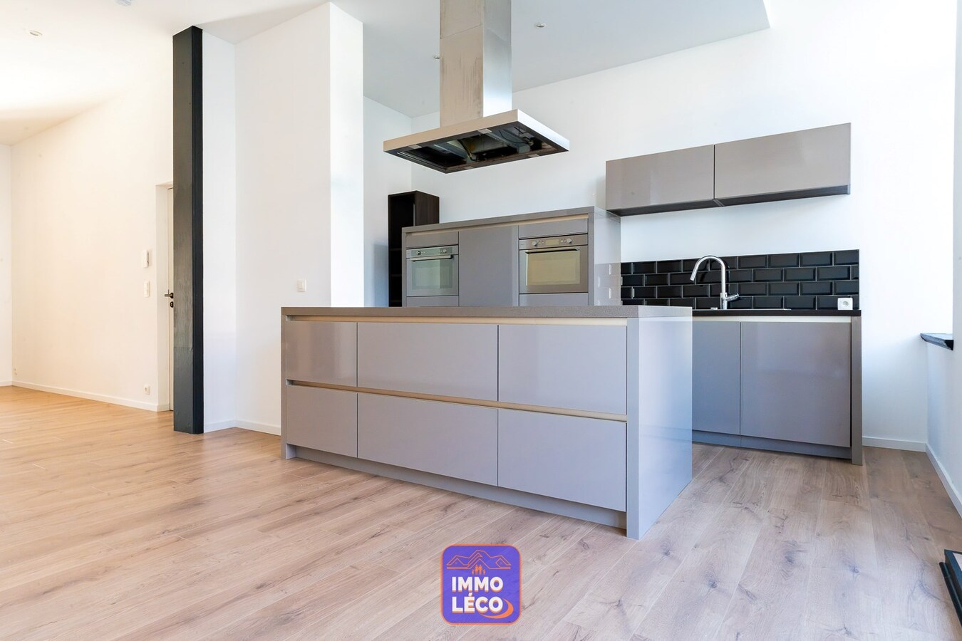 Appartement rénové en 2025, en plein centre-ville, LIBRE DE SUITE ! 