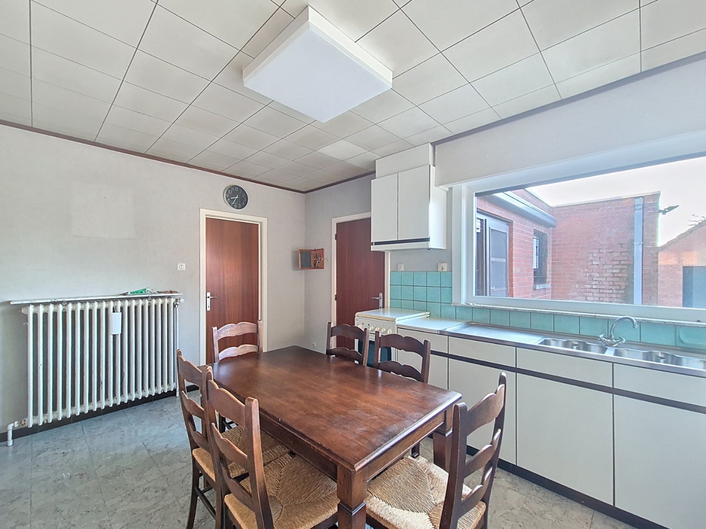 Halfopen woning met 4 slpk 