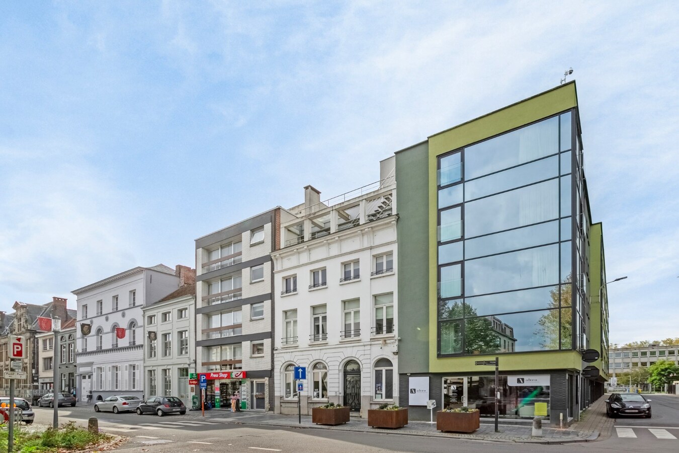 Prachtige penthouse met dakterras - te huur 