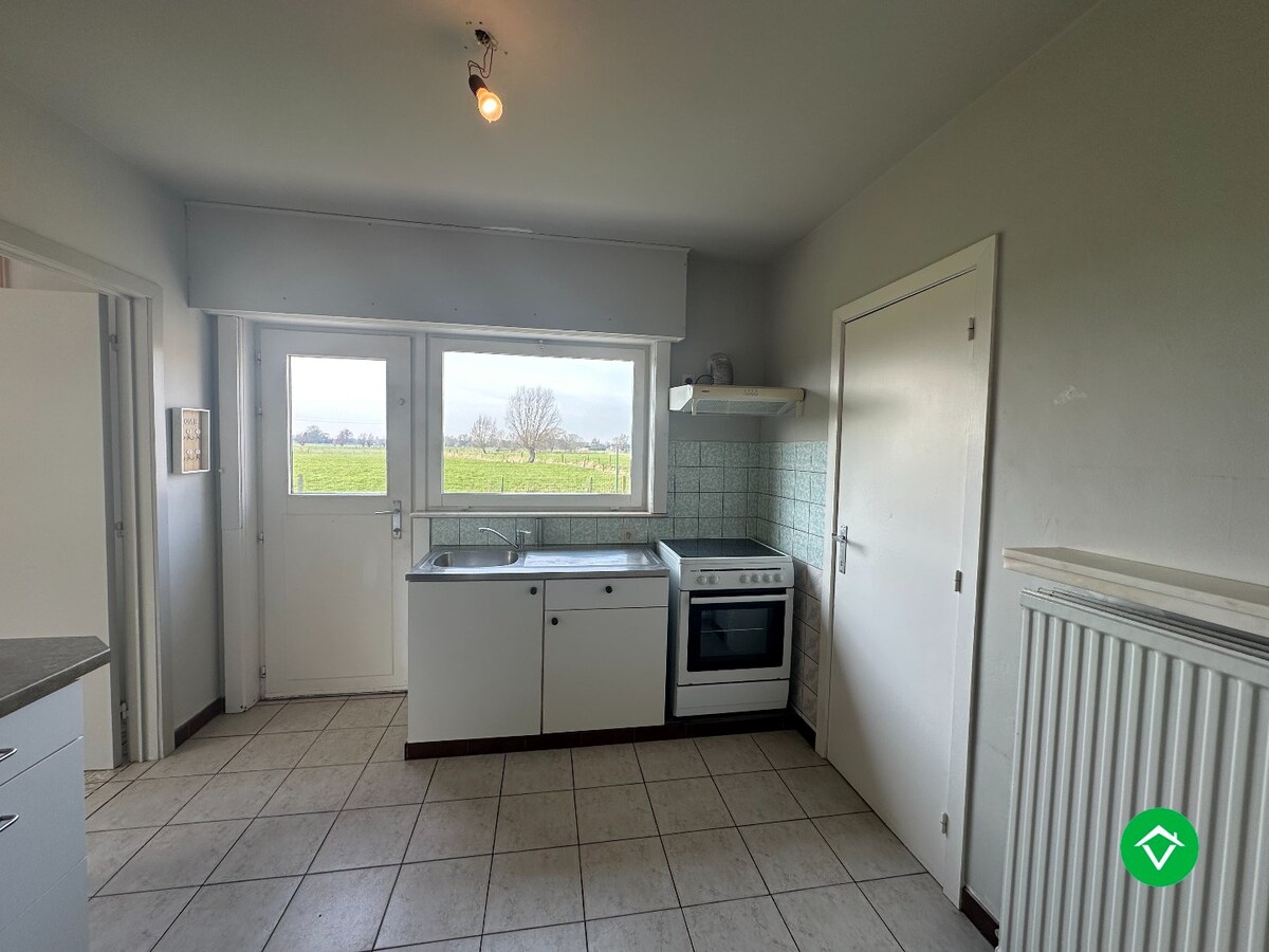 Alleenstaande woning met 2 slaapkamers te Ichtegem 