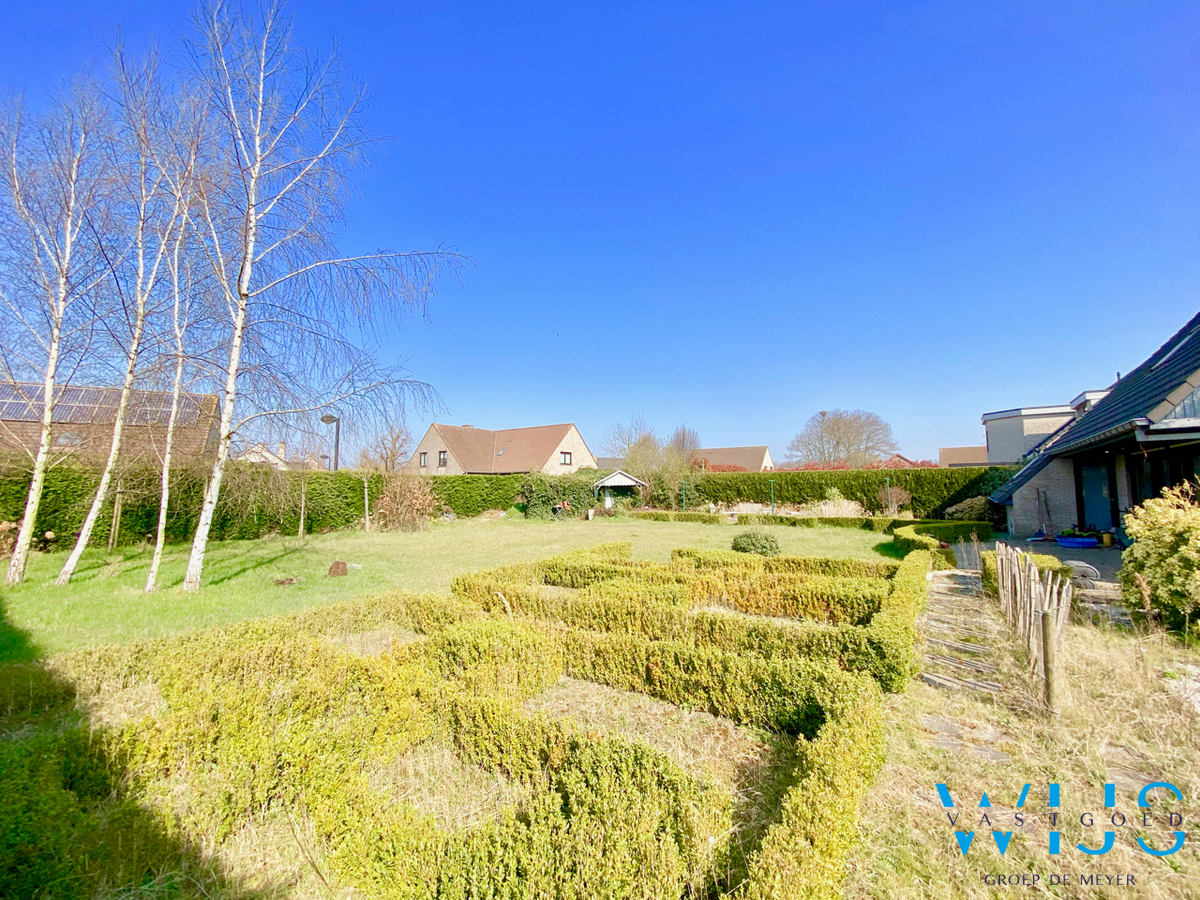 Ruin woonhuis op een perceel van 1116 m²! 