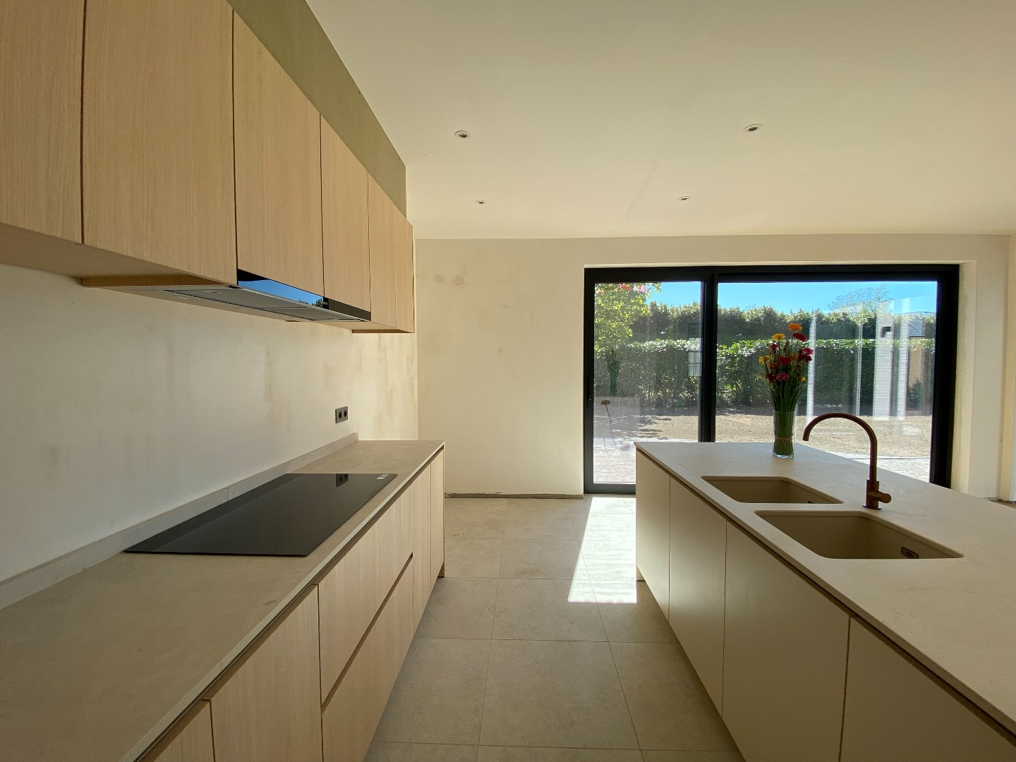 Exclusieve, energiezuinige nieuwbouwwoning op een discrete ligging te Waregem! 