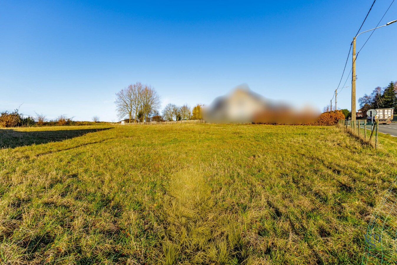 Unieke bouwgrond voor open bebouwing. 