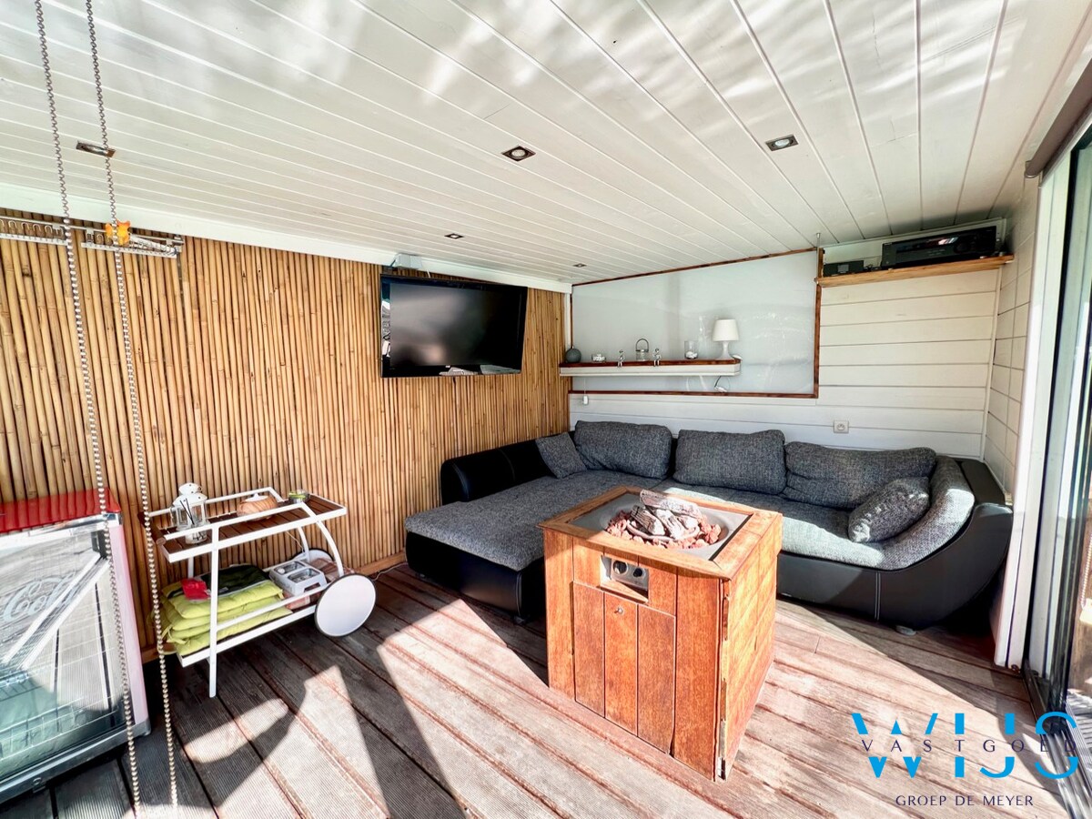 Zwemmen met zicht op de kerktoren van ERTVELDE ! 