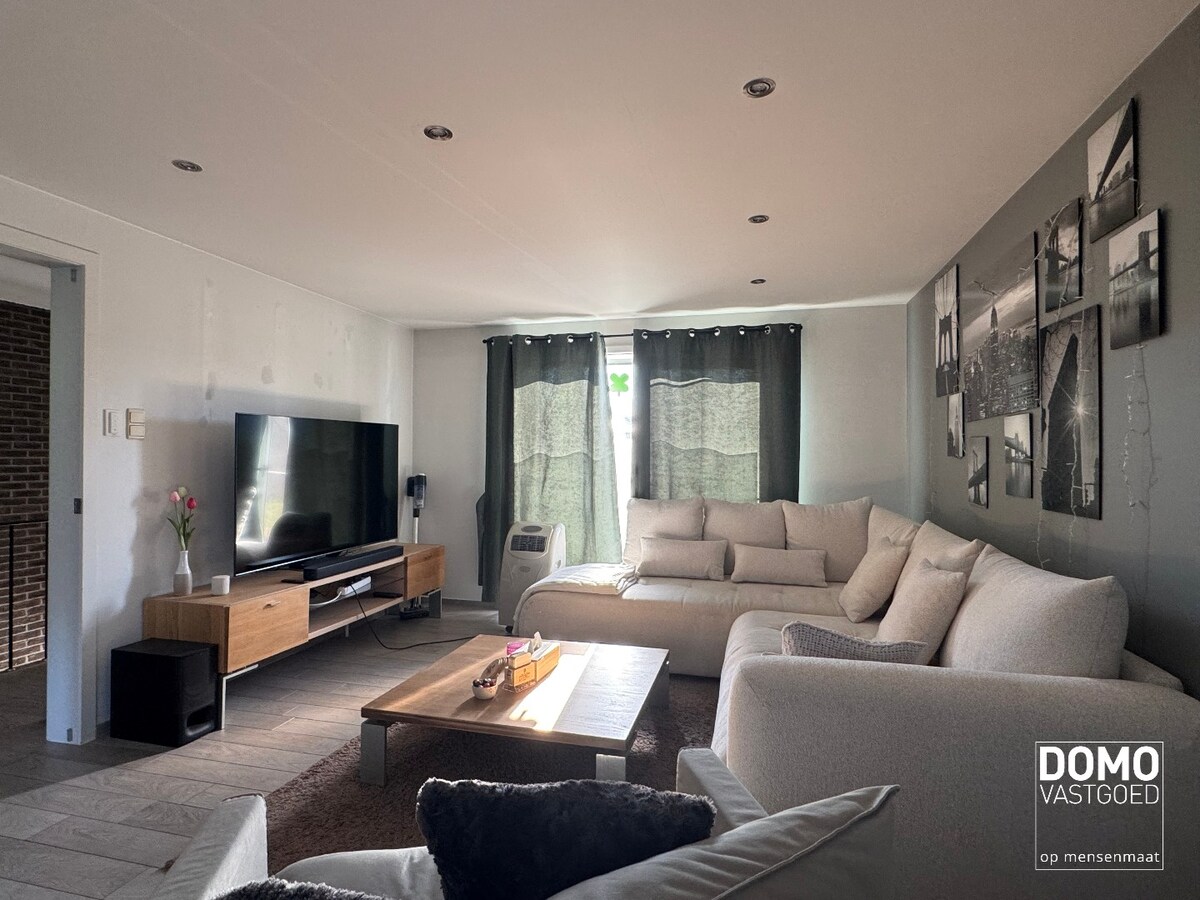 MOOI RUIM APPARTEMENT IN KURINGEN 