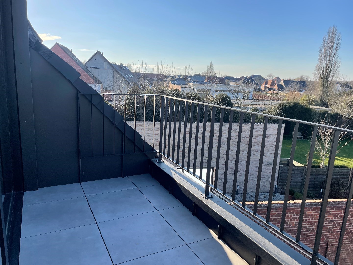 Nieuwbouw appartement met 2 slaapkamers en terras te Desselgem. 
