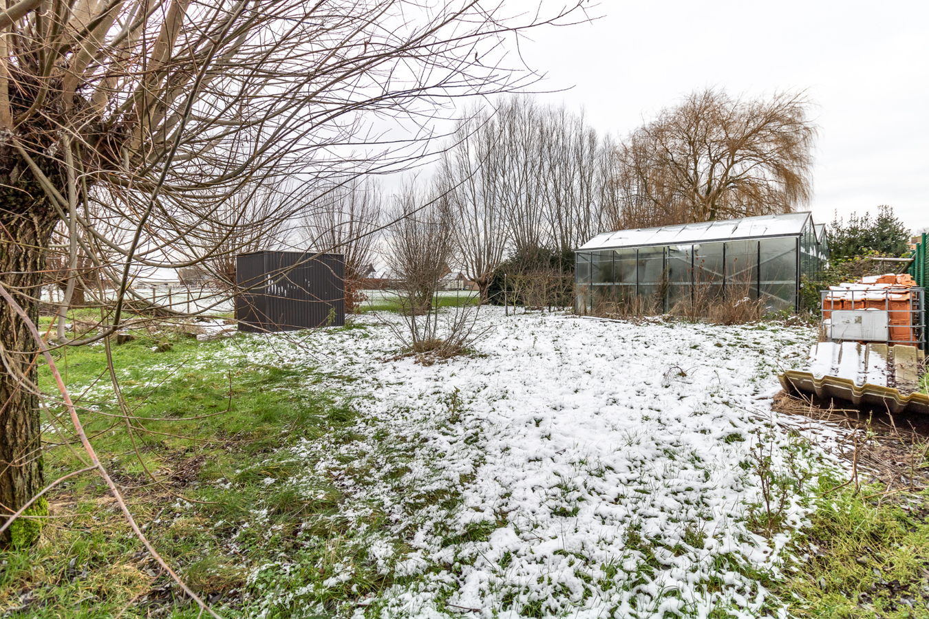 Charmante woning op 2329m² te Kortemark 