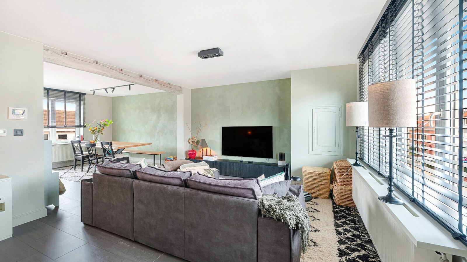 Smaakvol duplexappartement dichtbij het strand 