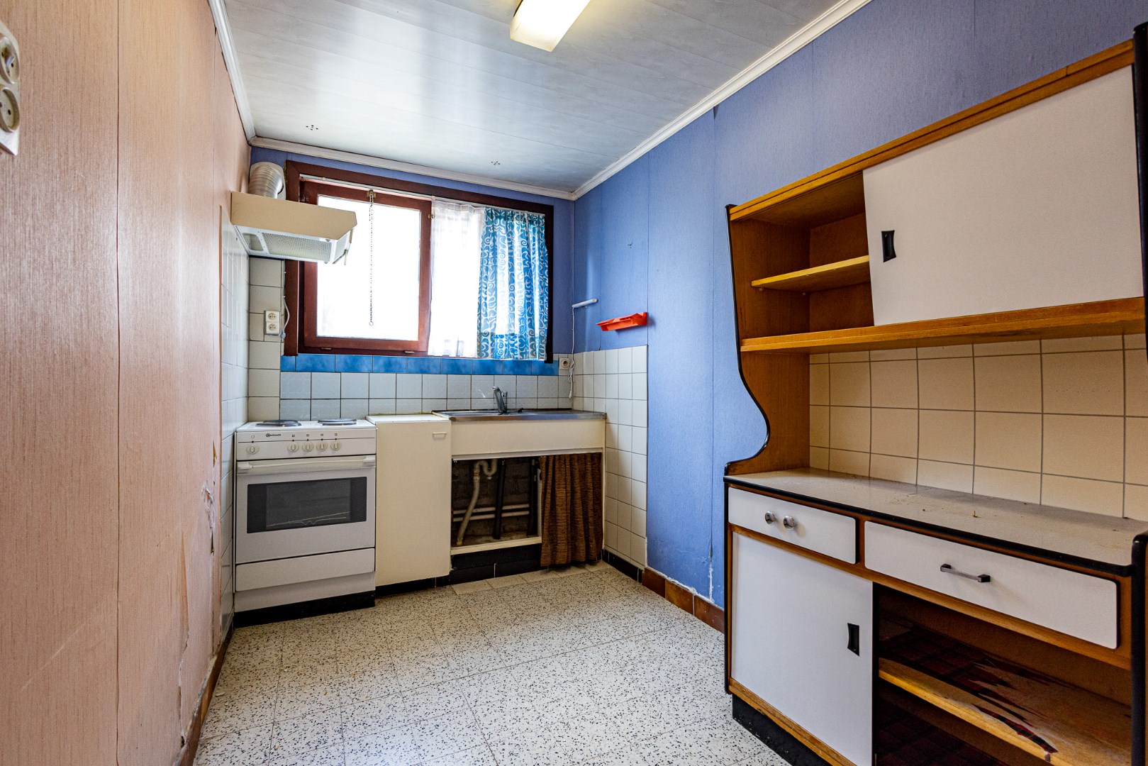 Woning met handelspand landelijk gelegen te Ursel 