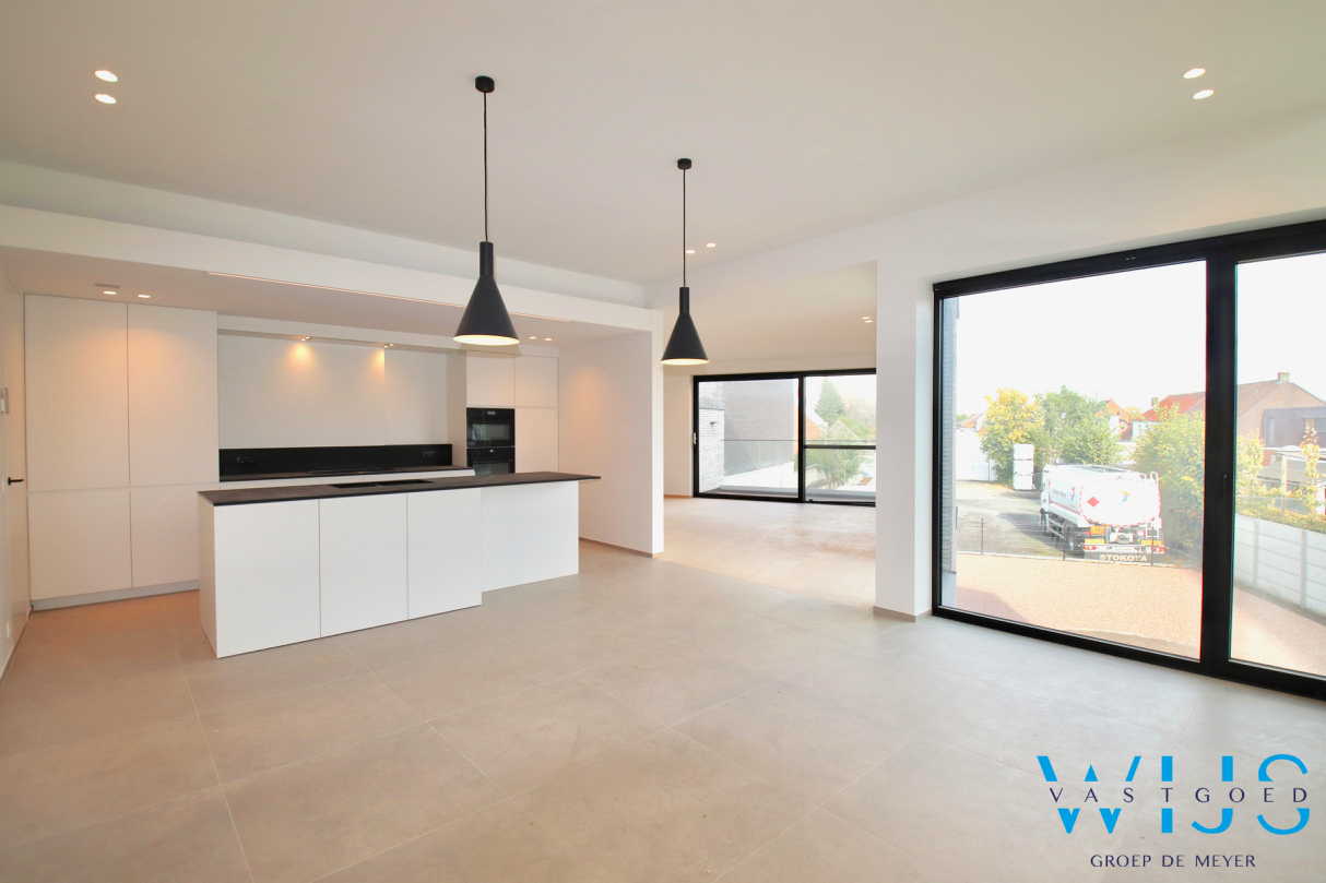 FENOMENAAL appartement met hoge afwerking te KLUIZEN ! 