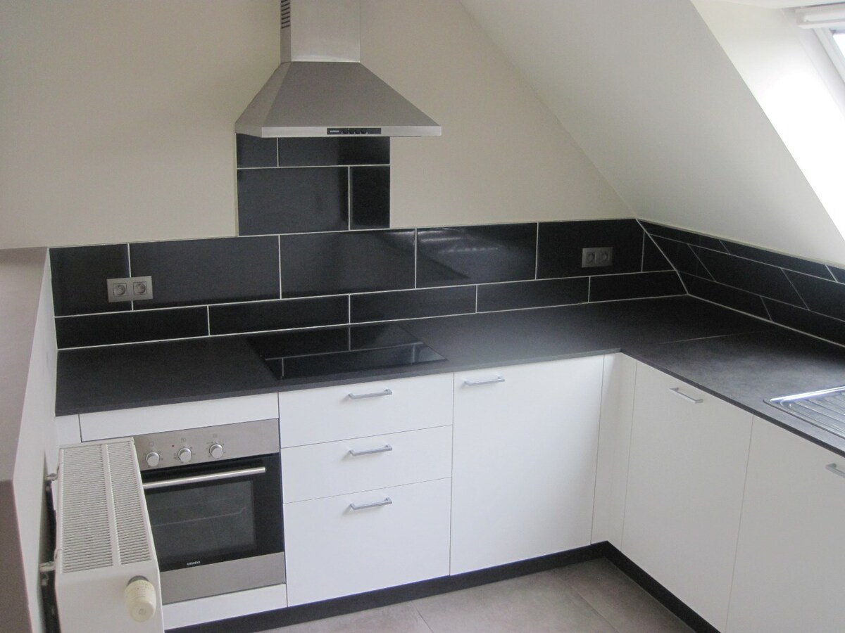 Luxueus en ruim appartement in rustige omgeving. 