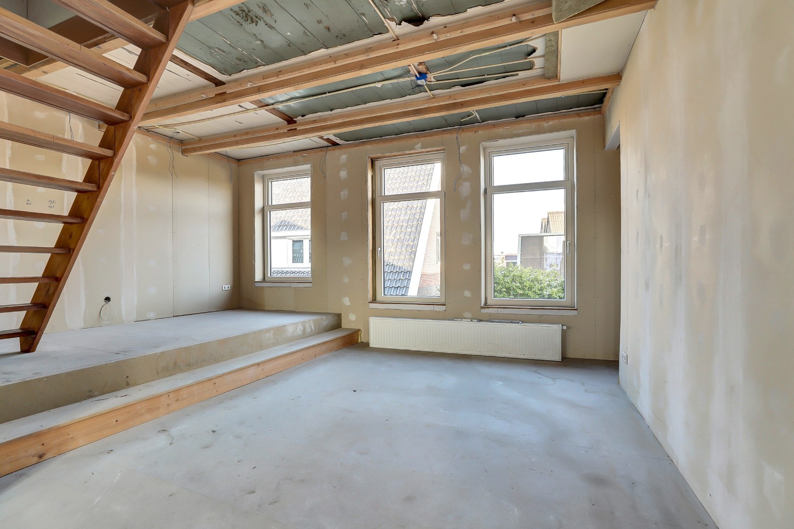 Drive-in woning te koop in Berltsum